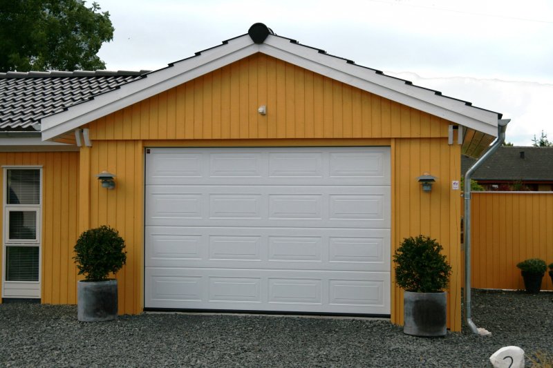 Hørmann garageport – Pileflethegn jem og fix